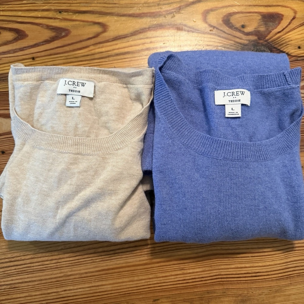 J Crew (2) Teddie Sweaters Womens Large Oatmeal/Blue Cotton Wool Preppy Soft EUC